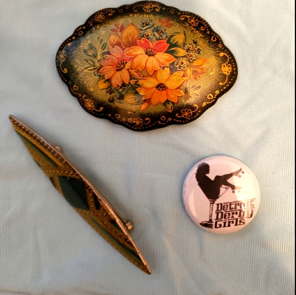 Pins! Hand painted, vintage, and derby - Picture 1 of 4